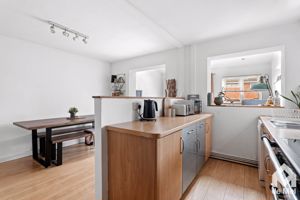 Photo 7- click for photo gallery